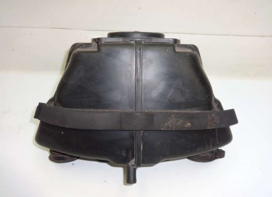 Air cleaner case Suzuki GSX F 1100