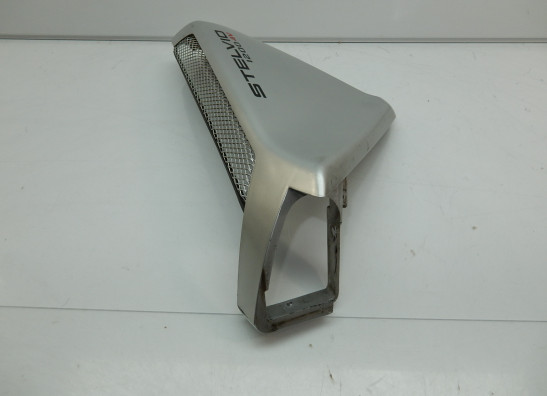 Cowl left small Moto Guzzi Stelvio