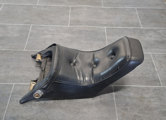 Buddy zadel Suzuki Madura 1200