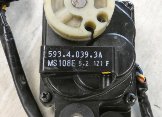 Exup servo klep Ducati Monster 821