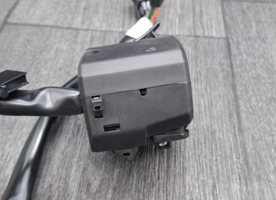 Handlebar switch assy left Kawasaki Z 650