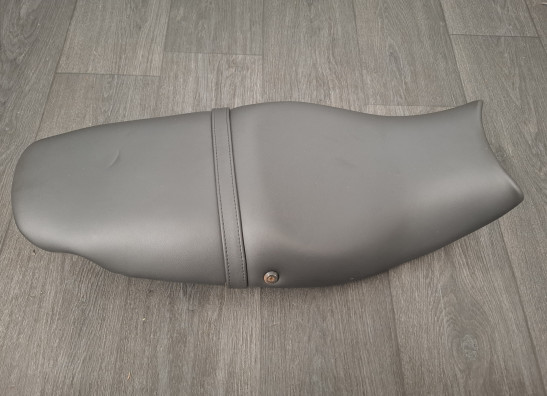 Zadel Triumph Sprint ST 955