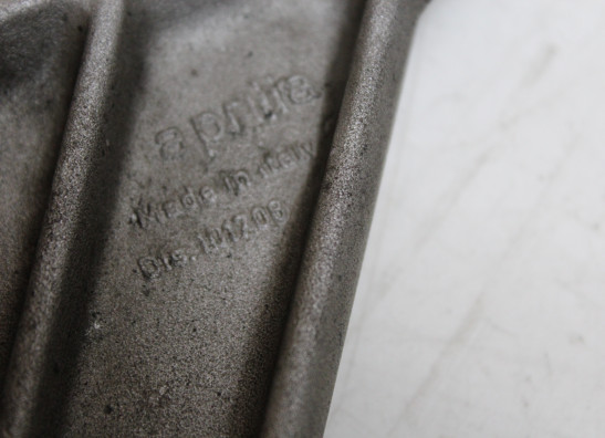 Soziusfussraste links Aprilia RSV 1000