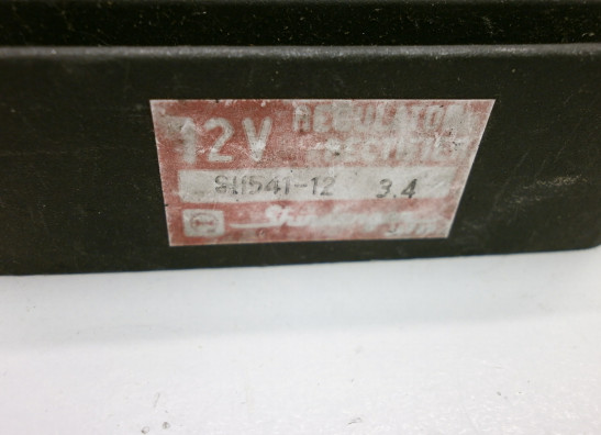 Spanningsregelaar Honda VF 700  750 F