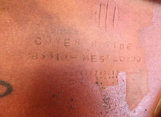 Cowl right small Honda CBX 650 E