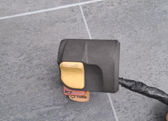 Handlebar switch assy left BMW K 75