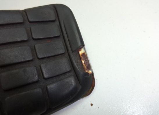 Voetsteun links Honda PC 800