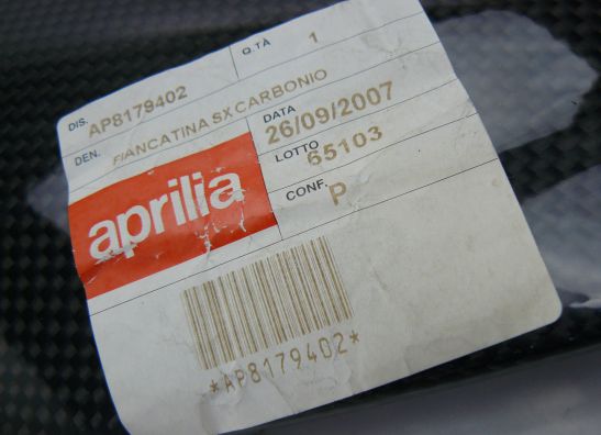 Seitenverkleidung links klein Aprilia RSV 1000