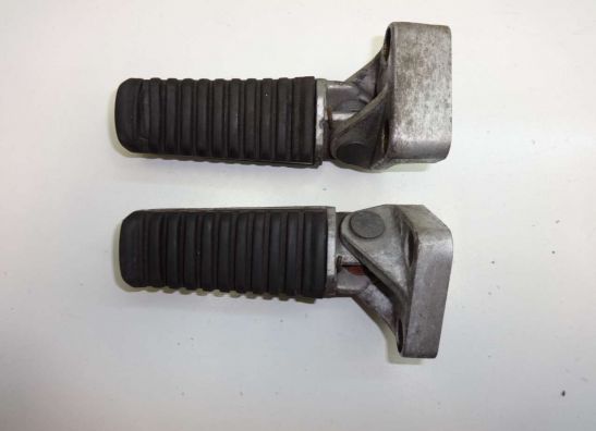 Fussraste links Kawasaki GPZ 1000