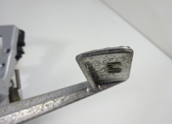 Fussrastetrager vorne rechts Yamaha FJR 1300