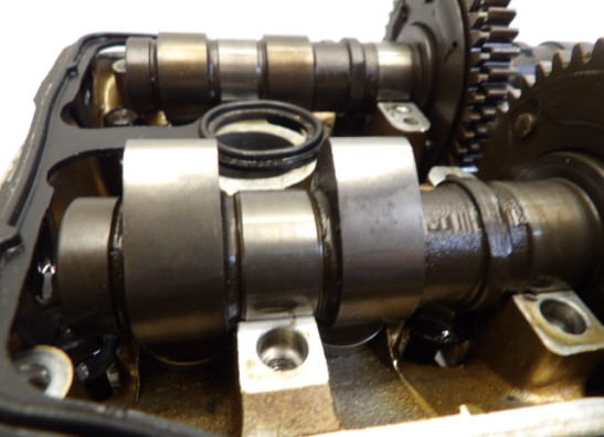 Cylinder head Honda VFR 750