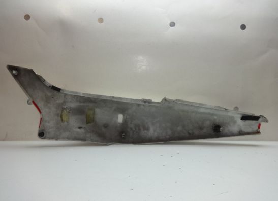 Rechter achterkant Honda CBR 400 R