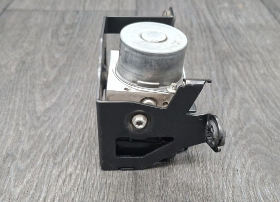 ABS pomp KTM 1290 Super duke