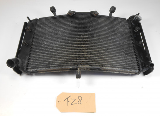 Radiateur Yamaha FZ8