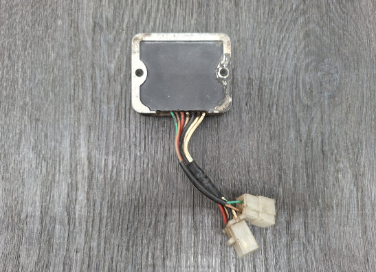 Spanningsregelaar Yamaha XS 750