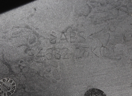 Linker luchtbuis Suzuki GSX R 1000