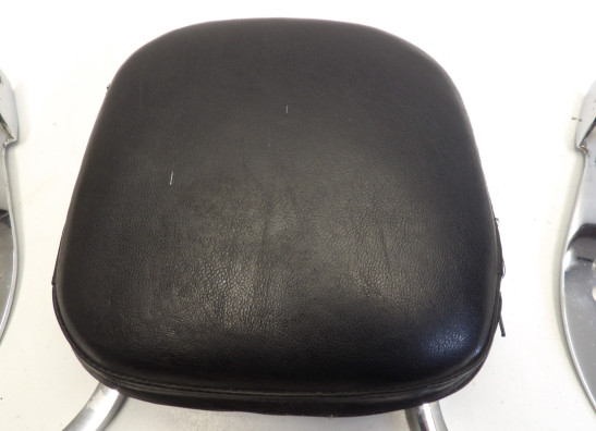 Rugsteun sissybar Honda VF 700  750 Supermagna