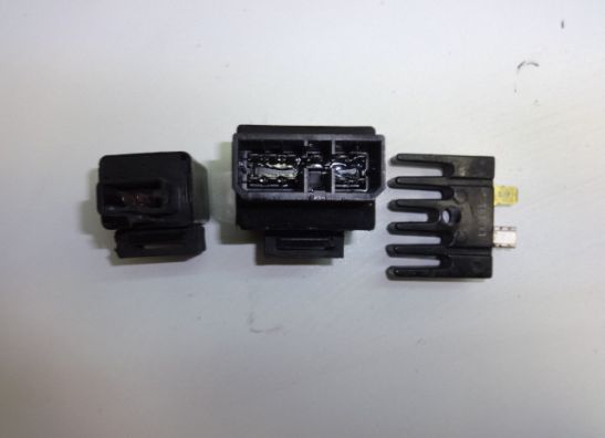 Relais unit Yamaha TDM