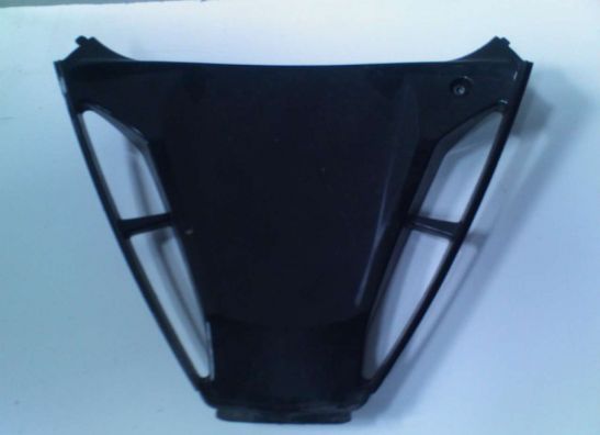 Cowl V shape under Yamaha YZF R1