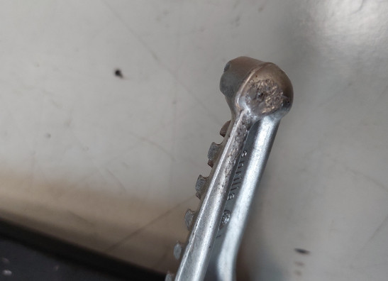 Duo voetsteun links Aprilia RSV 1000