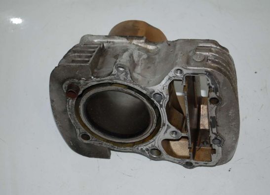 Zylinder Honda VT 700 750