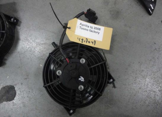 Ventilator Aprilia Tuono 1000