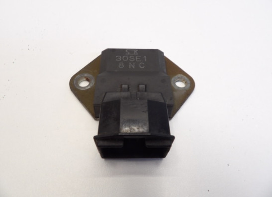 Regulator rectifier  Honda CB 1