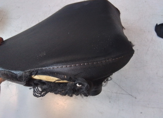 Zadel Aprilia RSV 1000