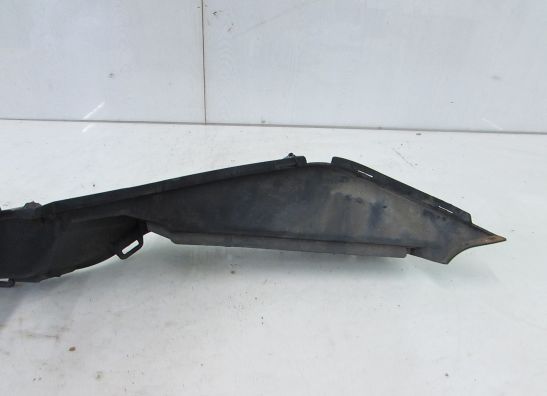 Cowl right Suzuki Burgman 400