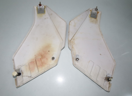 Rechter zijkuip klein Moto Guzzi V35 V50 V65