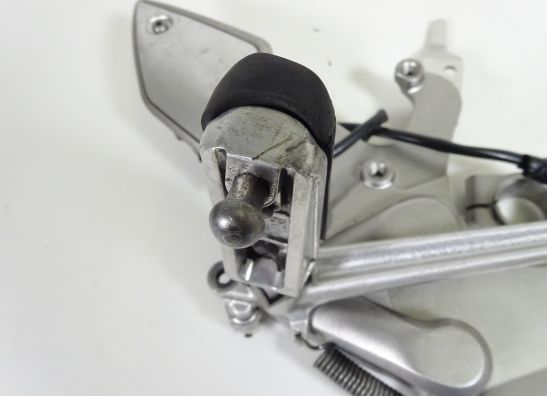 Fussrastetrager vorne rechts Yamaha MT 01