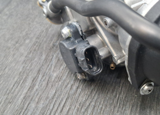 Carburetor assy Suzuki GSX R 750