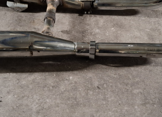 Uitlaat Suzuki VS 700 Intruder