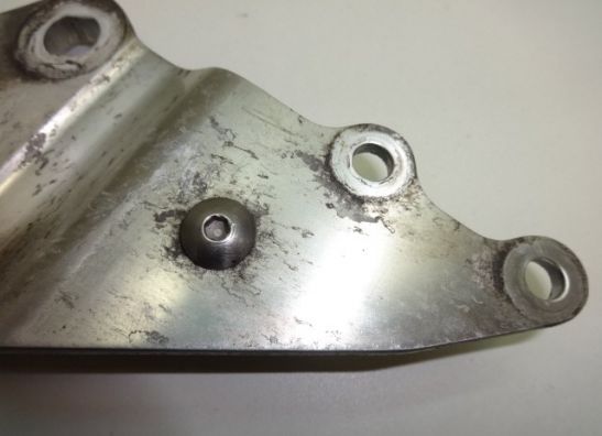 Main step holder right Suzuki GSX R 750