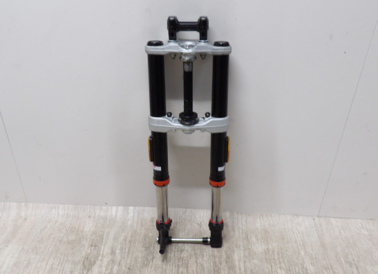 Voorpoten compleet Husqvarna Svartpilen 125