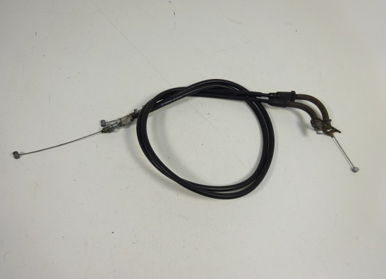 Throttle cable Suzuki GSR 600