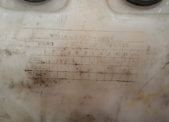 Zadel Honda VF 1000 F