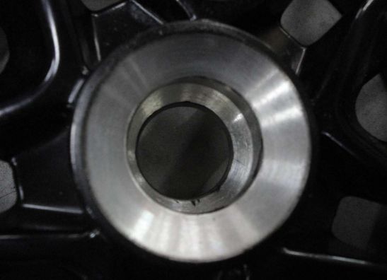 Llanta trasera Ducati Hypermotard 821