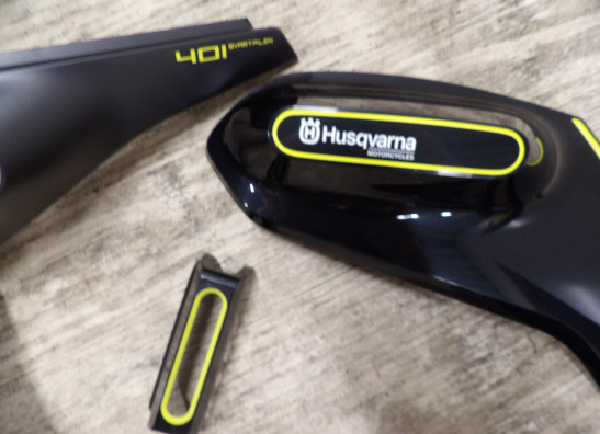 Complete kuipset Husqvarna Svartpilen 401