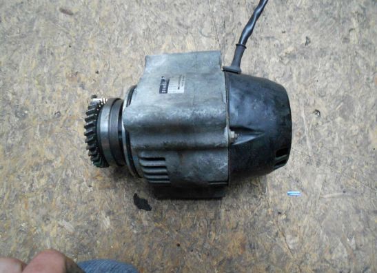 Generator Suzuki GSX F 750