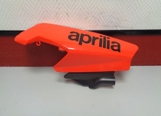 Rechter zijkuip klein Aprilia Shiver 750 2011-2012