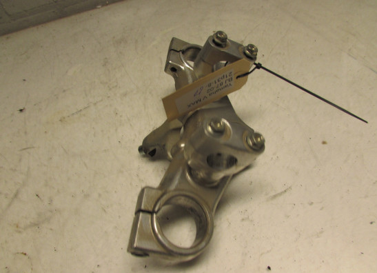 Kroonplaat Yamaha V max