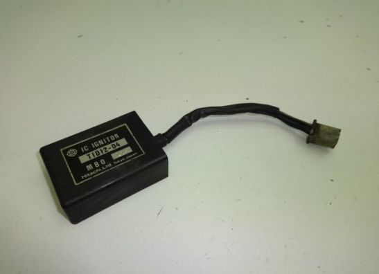 CDI ECU unit Honda VF 700  750 S Sabre