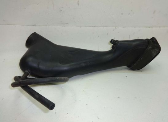 Air intake center Kawasaki ZZR 1100
