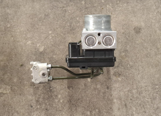 ABS pomp Yamaha XSR 900