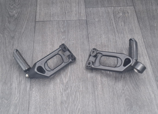 Duo voetsteun set Harley Davidson VRSCDX Night Rod Special
