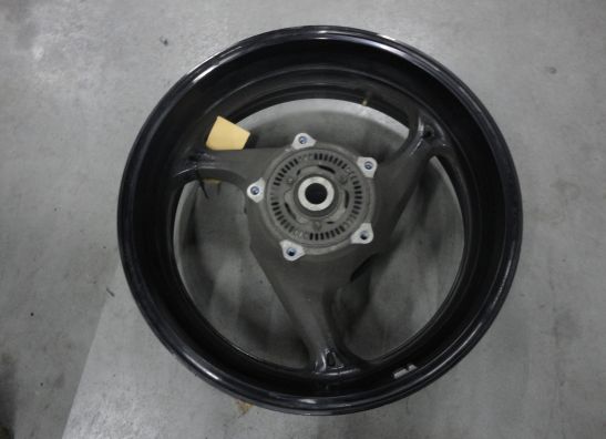 Achtervelg Suzuki GSR 750