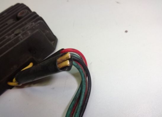 Spanningsregelaar Honda VF 700  750 S Sabre