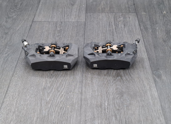 Bremssattel Bremszangen vorne BMW F 900 XR