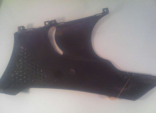 Cowl lower right Honda CBR 900 RR